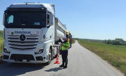 Şefaatli’de Yük Taşımacılığına Sıkı Denetim: Belgeler ve Takograflar Tek Tek Kontrol Edildi