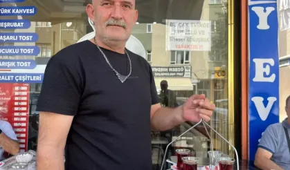 Ankara'daki O Çayevinde Siyaset ve Küfür Yasak!