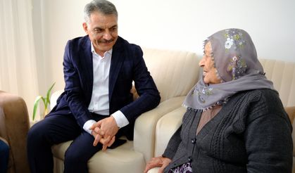 Yozgat Valisi Özkan’dan 101 Yaşındaki Sırma Teyzeye Anlamlı Ziyaret