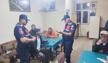 Yozgat’ta Gece Yarısı Jandarma Baskını!