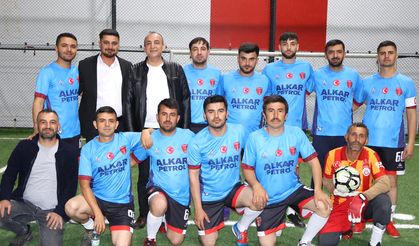 Saraykent’te Halı Saha Turnuvası Heyecanı Başladı