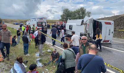 Yozgat Valisi Mehmet Ali Özkan, kaza yerinde inceleme yaptı Acımız büyük!