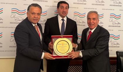 Bakü’de Diplomasi Rüzgarı: Hacıyev Gazetecilerle Buluştu