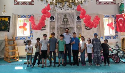 Minik Yüreklerin Kur’an Sevinci Söbeçimen’de Taçlandı!