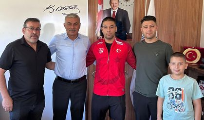 Yozgatlı Enes Dünya üçüncüsü oldu