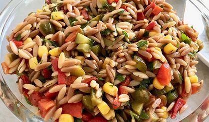 Sağlıklı Yaz Tarifleri: Şehriye Salatası Nasıl Yapılır?