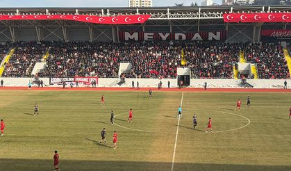 Bozokspor  Karabükspor Maçı İçin Taraftardan Akşam Saati Talebi