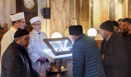 Yozgat'ta Manevi Buluşma: Çapanoğlu Camii'nde Sakal-ı Şerif Ziyareti