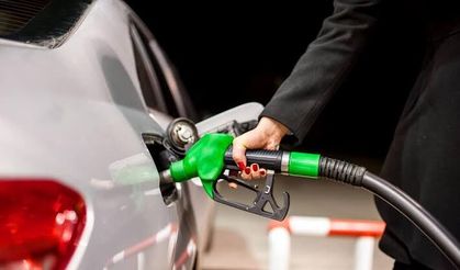 Araç sahiplerinin dikkatine! Petrol fiyatları düştü!