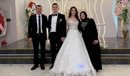 Görkemli Düğünle hayatını birleştirdi