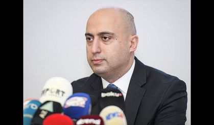 300 Başvurudan Bakanlığa Uzanan Kariyer: Emin Emrullayev’in İlham Veren Başarı Hikayesi