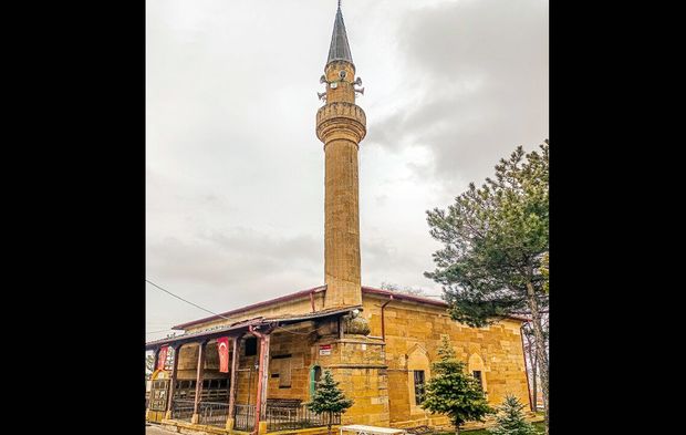 Yozgat’ın Gizli Hazinesi: Divanlı Köyü Mustafa Paşa Camii