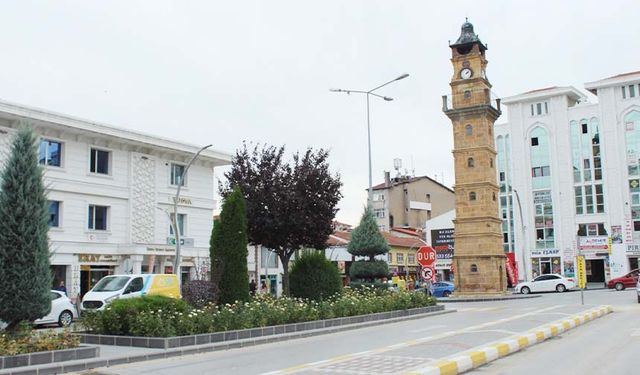 Yozgatlı siyasetçi o yazının altına imzasını attı! Genel Başkan'a seslendi!