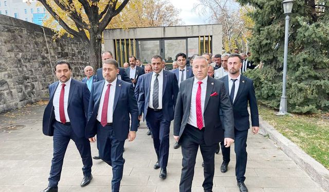 Yozgat'ın ülkücülerinden Gazi Meclise çıkarma!