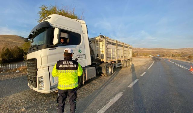 Boğazlıyan’da Şok, Huzur ve Güven Uygulaması: 411 Kişi Sorgulandı, 3 Yoklama Kaçağı Yakalandı