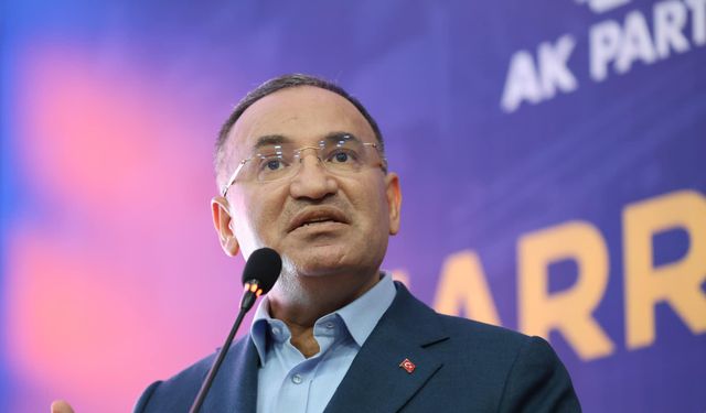 Bekir Bozdağ Meclis’e Döndü! Sevenlerinden “Geçmiş Olsun” Mesajları Yağdı
