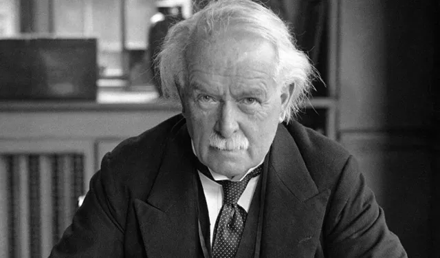 Lloyd George neden istifa etti?