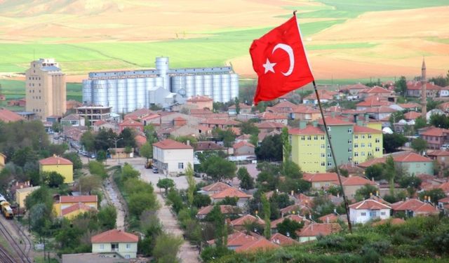 Çamlık Medya olarak 'Bir yılda neler oldu?' serisine devam ediyoruz. İkinci durağımız: Yenifakılı!