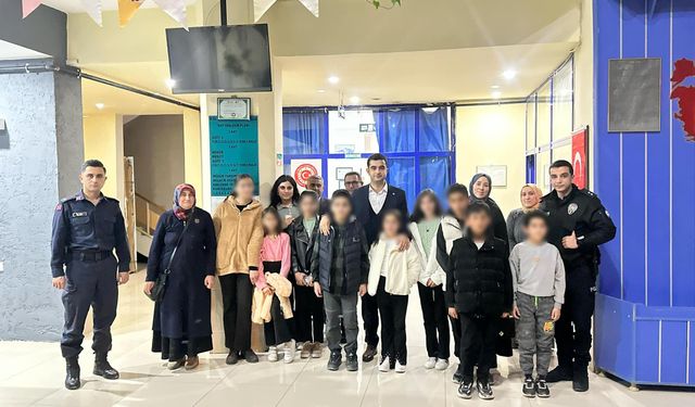 Aydıncık Kaymakamlığı'ndan Yetim ve Öksüz Çocuklara İftar Programı