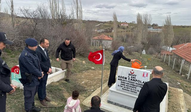 Kadışehri’nde Şehit Mezarlıklarına Anlamlı Ziyaret