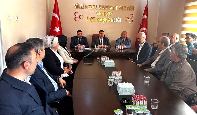 MHP'liler Yerköy'de Bayramlaştı