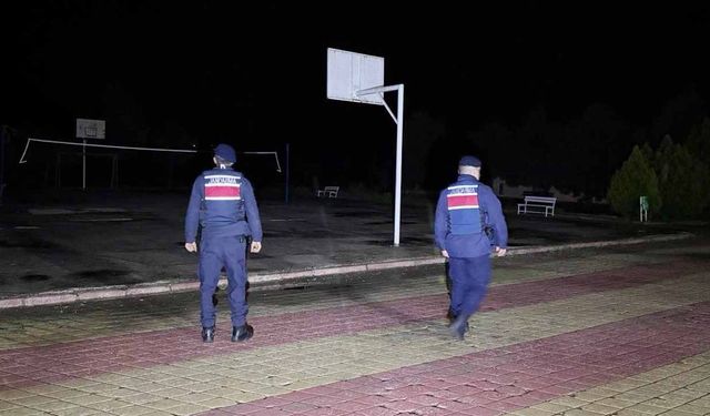 Yozgat’ın Aydıncık İlçesi’nde gece gündüz devriye!