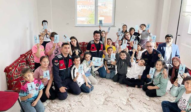 Yozgat’ın Jandarması hem eğitim hem bilgilendirme