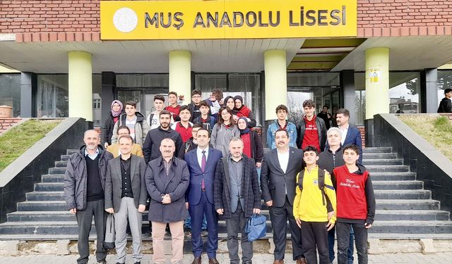 Yozgat Bozok Üniversitesi Akademisyenleri Muş’ta Gençlerle Bilimi Konuştu!