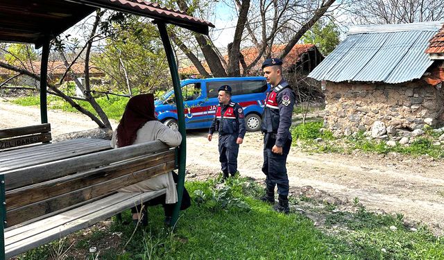 Yozgat Kadışehri Jandarma Ekiplerinden Dolandırıcılık ve Hırsızlık Uyarısı