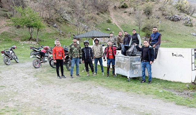Aydıncık’ta Çevreye Duyarlı Hareket! Enduro Ekibi 200 Kg Atık Topladı!