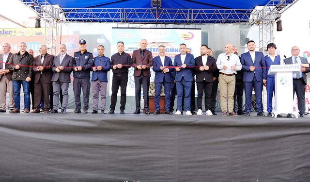 İlber Ortaylı Yozgat'ın  Sorgun İlçesi'nde  konferans verdi! Çalışkan Yozgatlılar!