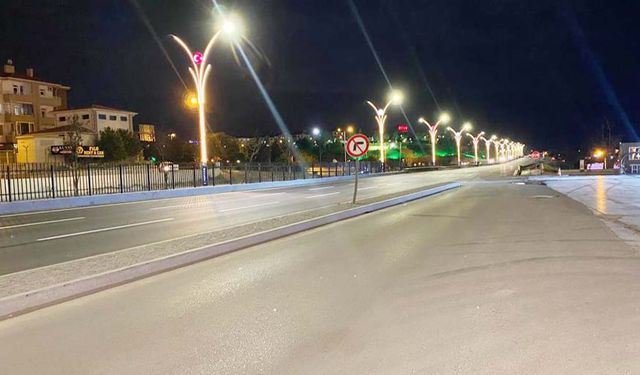 Trafik Levhası Can Aldı: Motosiklet Kazasında 2 Kişi Hayatını Kaybetti!