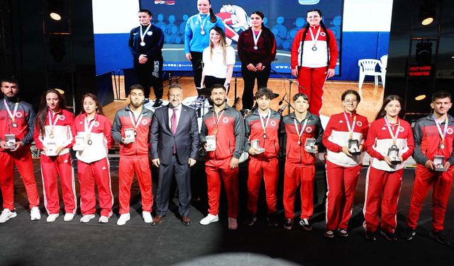 Yozgat Bozok Üniversitesi Sporcuları Üniversiteler Arası Müsabakalarda Zirvede!