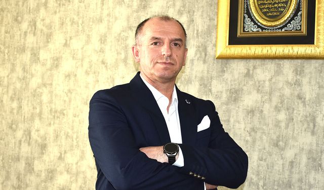 Muşalikalesi Köyü Derneği’nden Rıza Kayaalp’e Övgü: Bu Bir Rekor Değil Destandır