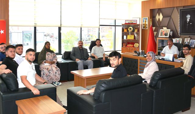 Yozgat ticaret Borsası Başkanı Erkekli Yabancı Uyruklu Öğrencilerle Buluştu