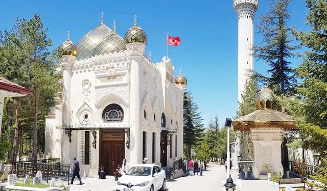 Bağdat’ta Doğdu Ama Ebedi Mekanı Yozgat Oldu! Hem Asker Hem De Manevi Lider!