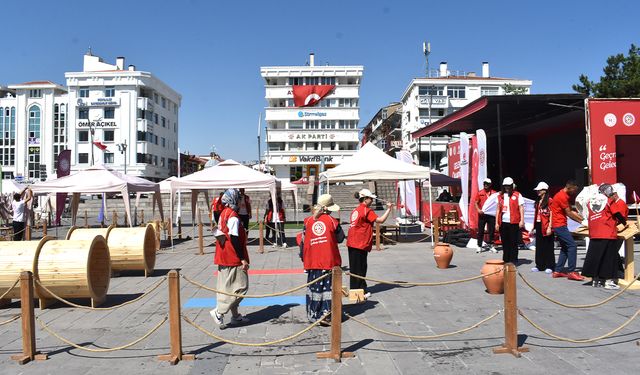 Geleneksel Oyunlar Tırı Yozgat’ta Çocuklarla Buluştu