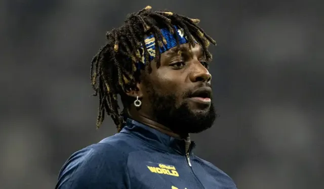 Saint-Maximin’den Gece Yarısı Fenerbahçeli Taraftara Dikkat Çeken Yanıt