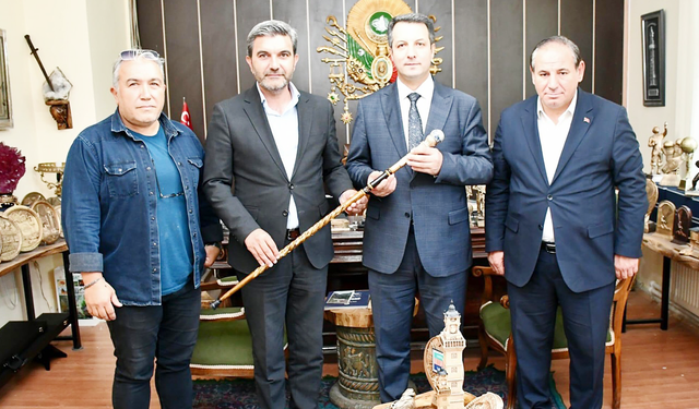 Aydıncık Belediye Başkanı Mustafa Tekçam, Sorgun Kaymakamı Canpolat’ı Aydıncık’ta Misafir Etti