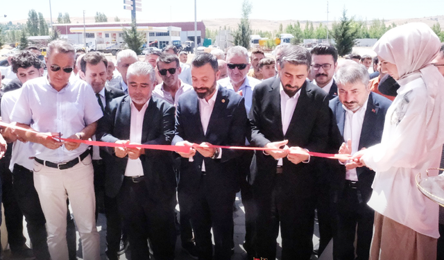 Yozgat’ın Saraykent İlçesi’nde Güzelce Süt Ürünleri Fabrika Satış Mağazası Açıldı