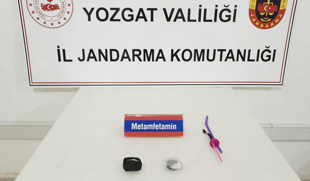 Yozgat'ta Zehir Tacirlerine Darbe: 3 Gözaltı!