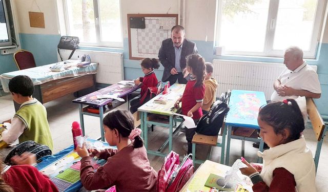 Akdağmadeni Köy Okullarında Bilim ve Eğitim Heyecanı!