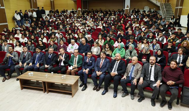 Anayasa Mahkemesi Üyesi Kenan Yaşar’dan Bozok Üniversitesi’nde “Anayasa Hukuku” Semineri