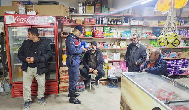 Akdağmadeni’nde Traktör Sürücülerine Trafik Eğitimi