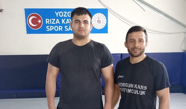 Yozgatlı Antrenör ve Öğrencisinden Milli Gurur: Madalya Bekliyoruz