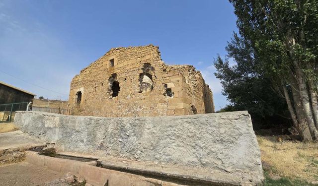 Yozgat’ta 300 Yıllık Garipler Köyü Kilisesi Restore Edilmeyi Bekliyor