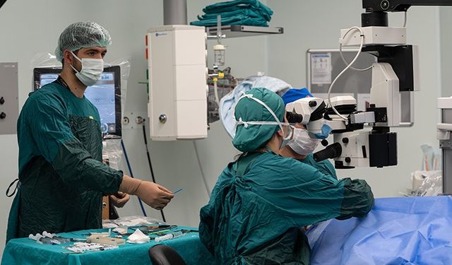 Ankara Bilkent Şehir Hastanesinde Kornea Nakliyle Yeniden Işığı Gören Bir Hayat