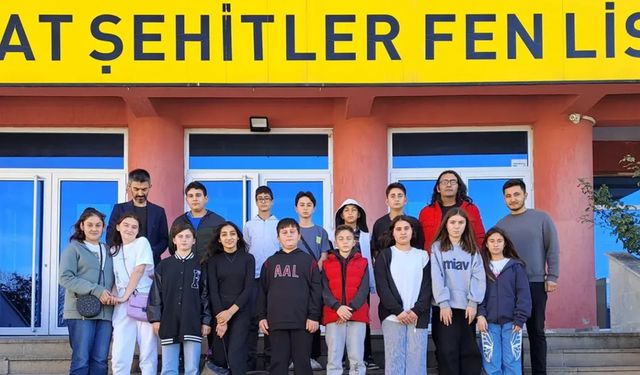 Kadışehri Şehit Nuri Çelik Ortaokulu Öğrencileri Şehitler Fen Lisesi’ni Gezdi