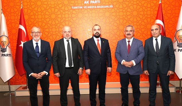 TÜBAF Heyeti, Yerel Medyanın Sorunlarını Görüşmek Üzere Faruk Acar’ı Ziyaret Etti