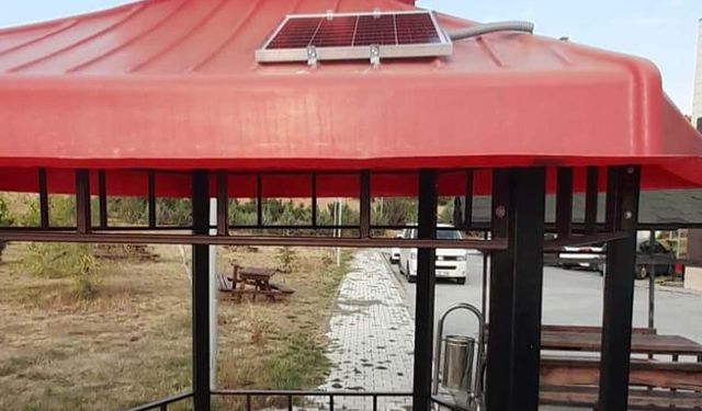 Yozgat Bozok Üniversitesi Öğrencileri Artık Cihazlarını Güneşle Şarj Edecek!